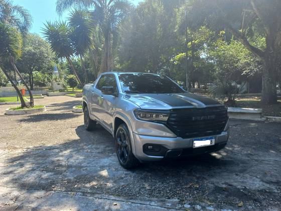 RAM RAMPAGE 2.0 HURRICANE 4 TURBO GASOLINA R/T 4X4 AUTOMÁTICO